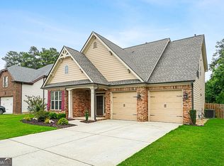 1333 Champion Run Dr, Dacula, GA 30019