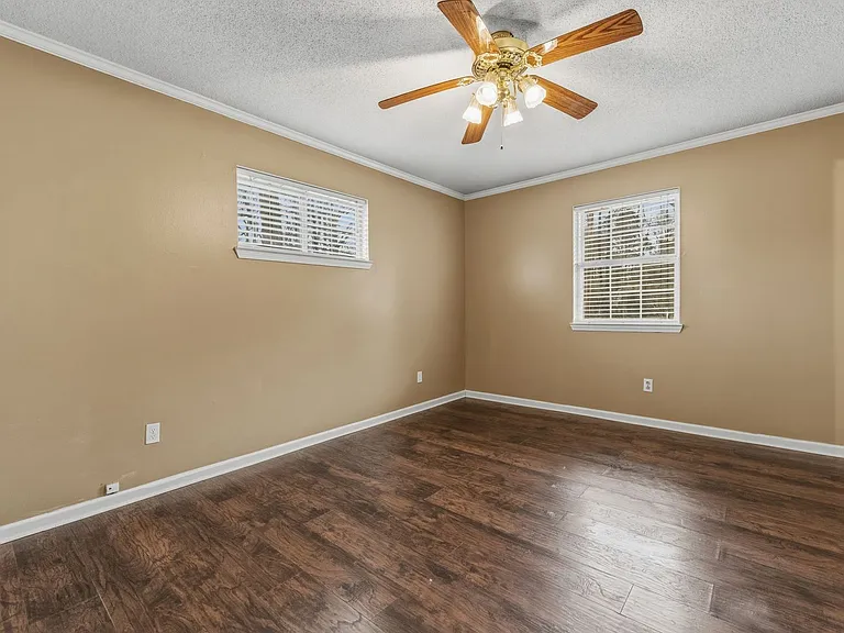 104 Quapaw Pl — Photo 21