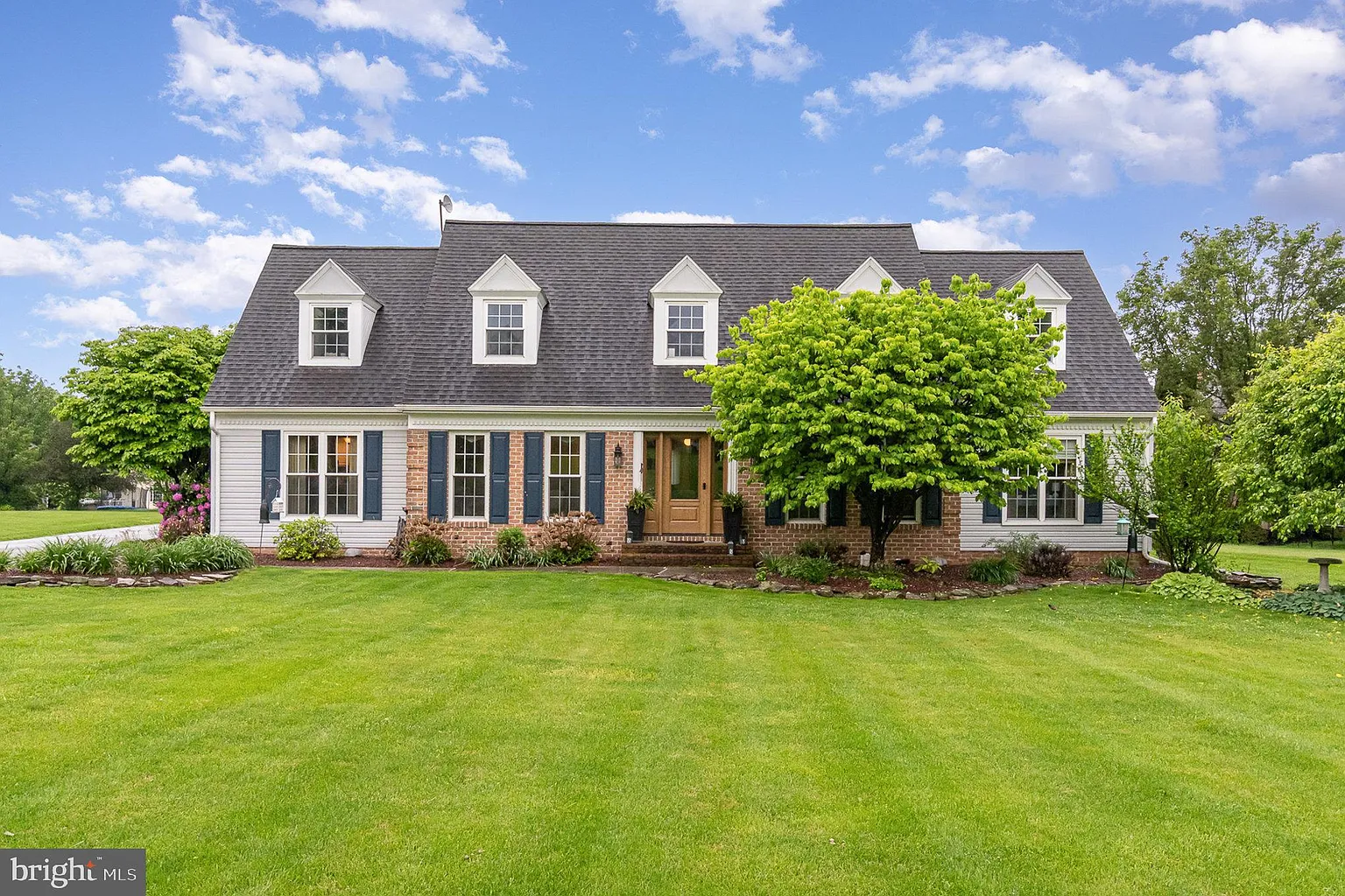8 N Alydar Blvd photo 1