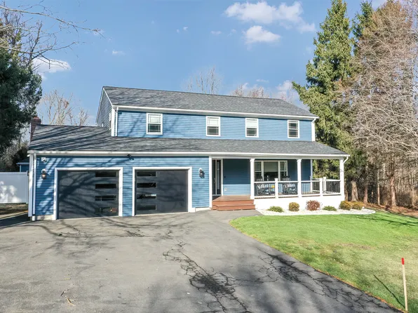 21 Aldbourne Drive, Bristol, CT 06010