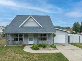 337 Marion Rd S, Central City, IA 52214