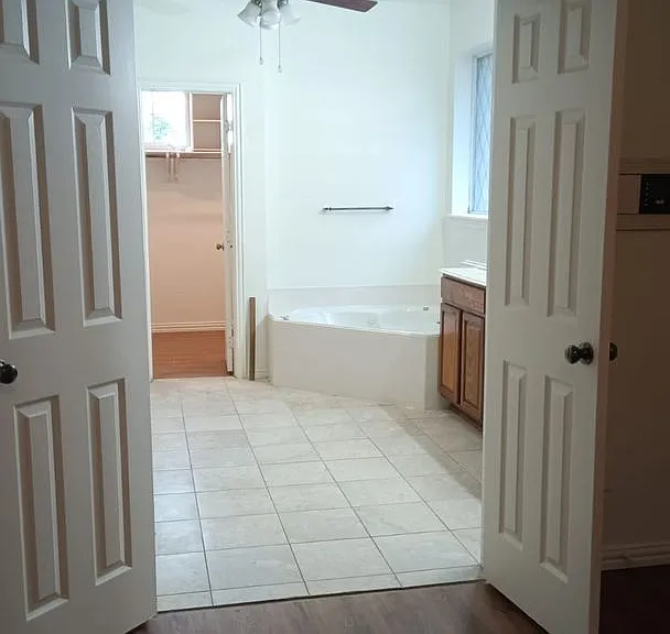 6405 Sapphire Dr — Photo 16