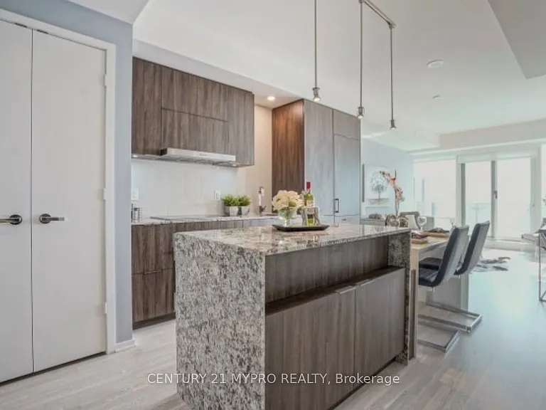 1 Bloor St E #5808 — Photo 2