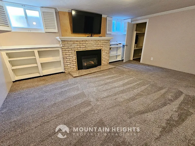 2473 S Hartford St — Photo 19
