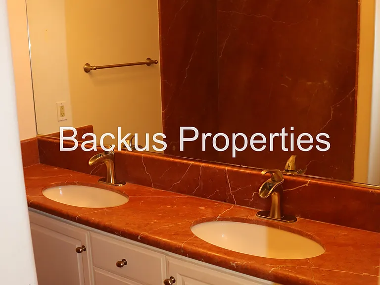 11585 McCarthy Rd — Photo 19