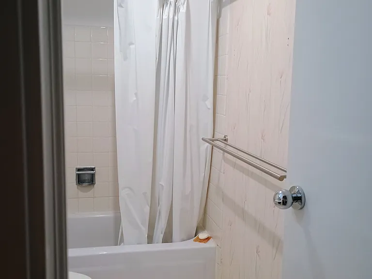 2050 Valencia Dr #108C — Photo 14