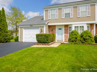 1326 Trinity Dr, Carol Stream, IL 60188