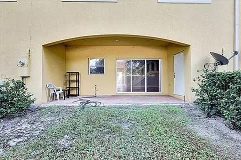 4th image of 5842 Erik Way