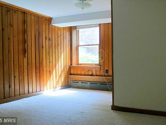 11. Bedroom