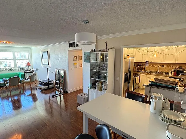111 Golden Isles Dr #F2 — Photo 9