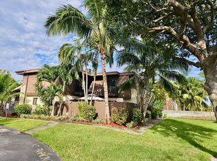 2860 Kirk Road, Lake Worth, FL 33460