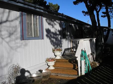 5th image of 955 NE Mill St #C-12