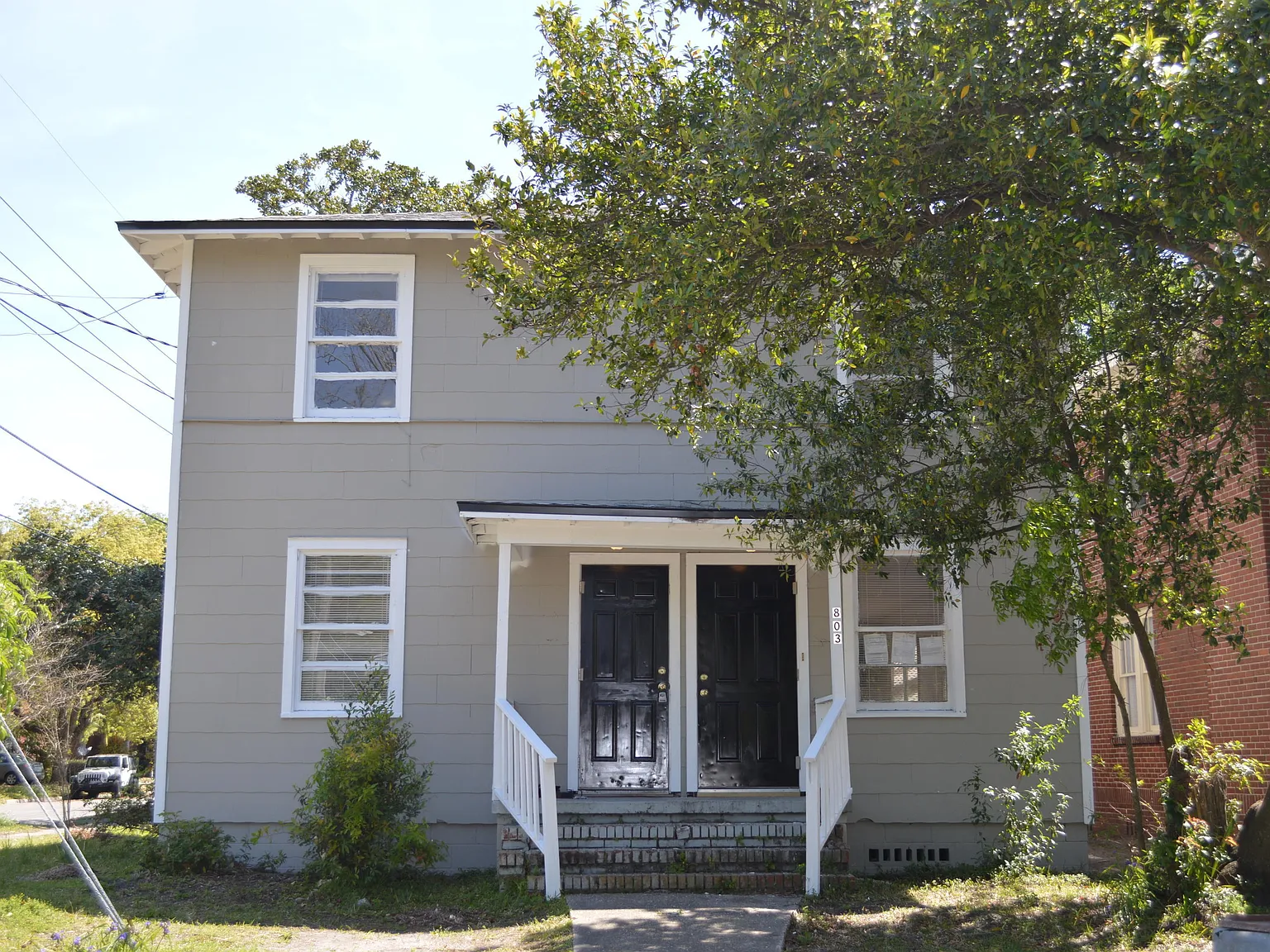 2 bed, 1.0 bath, 920 sqft, $1,250 — Photo 2