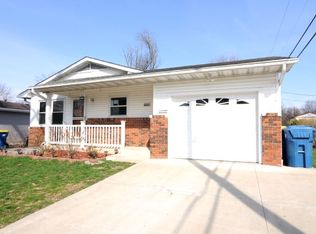 2005 Monticello Pl, Edwardsville, IL 62025