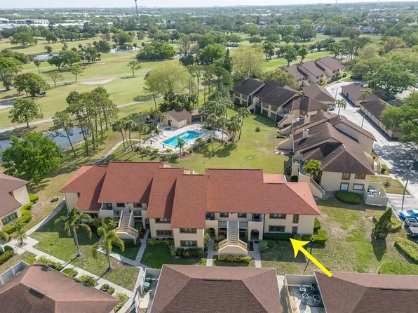 8101 Bardmoor Pl APT 104H, Seminole, FL 33777