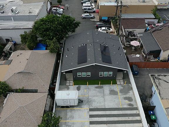 2nd image of 1014 Cypress Ave Unit 100