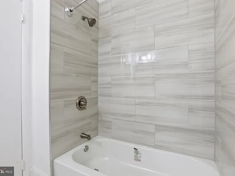 1242 Liberte Ct — Photo 11