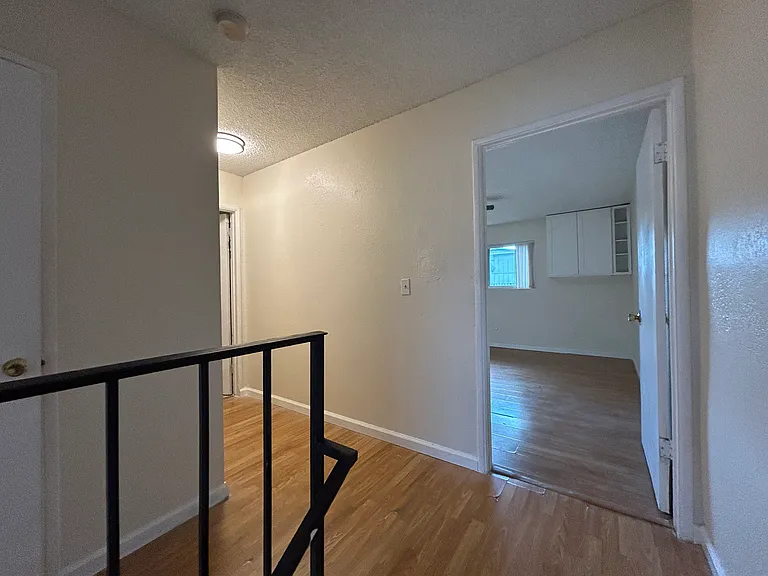 437 Grand Ave #2 — Photo 6