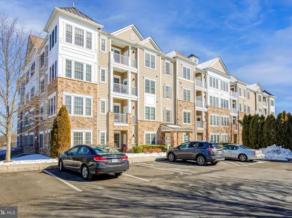 6408 Lilac Ct, Lansdale, PA 19446