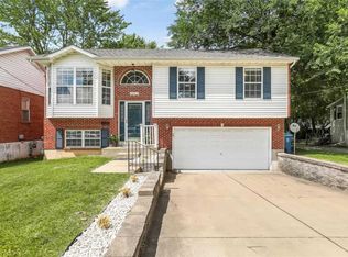 10413 Oak Ave, Saint Louis, MO