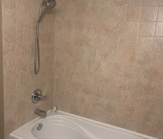 1013 Lansdowne Ave #103 — Photo 8