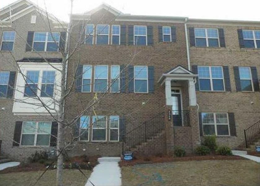 Front of Townhome