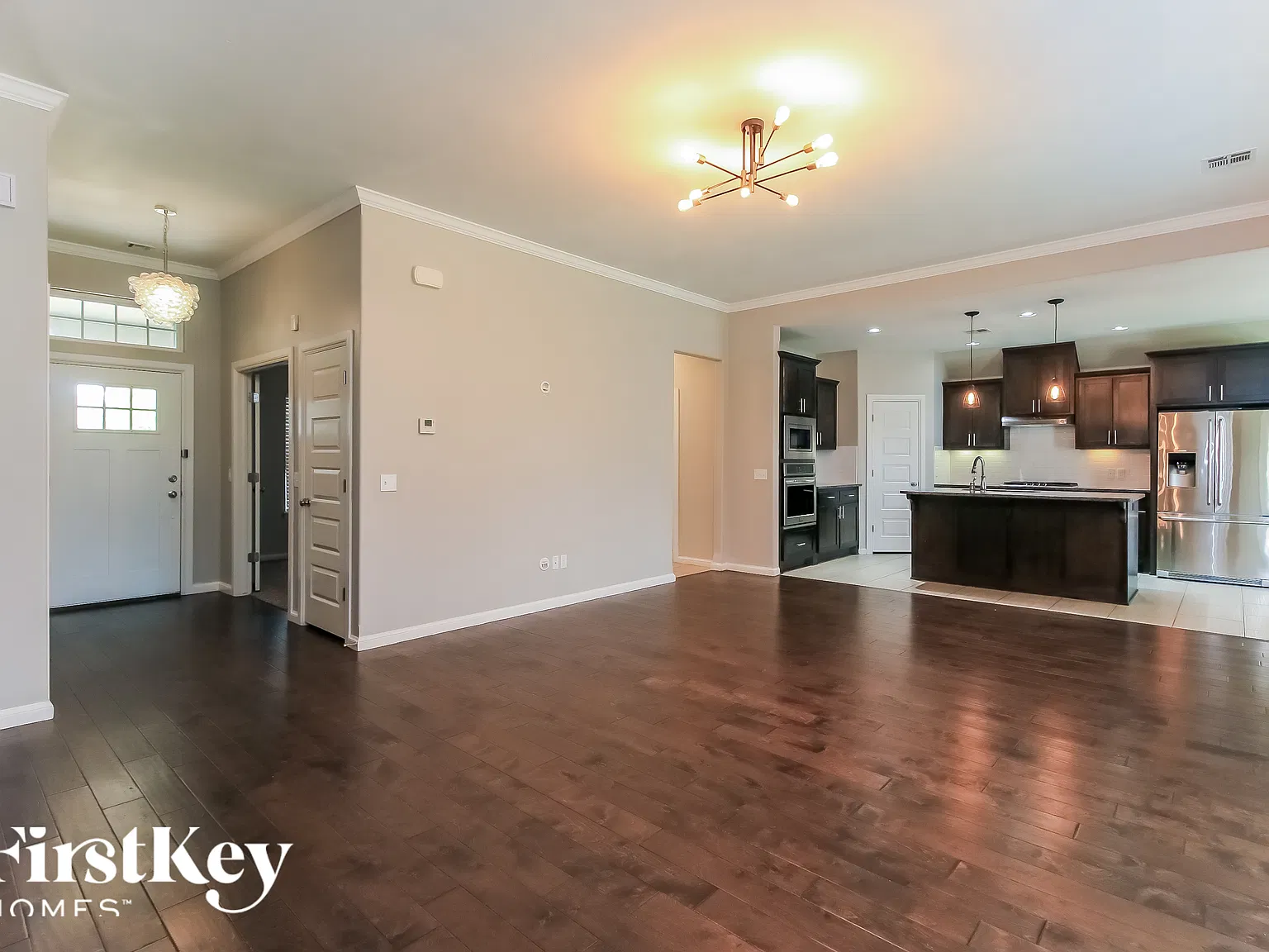 4 bed, 2.0 bath, 2006 sqft, $2,675 — Photo 4