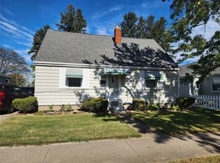 452 E 38th St, Erie, PA 16504