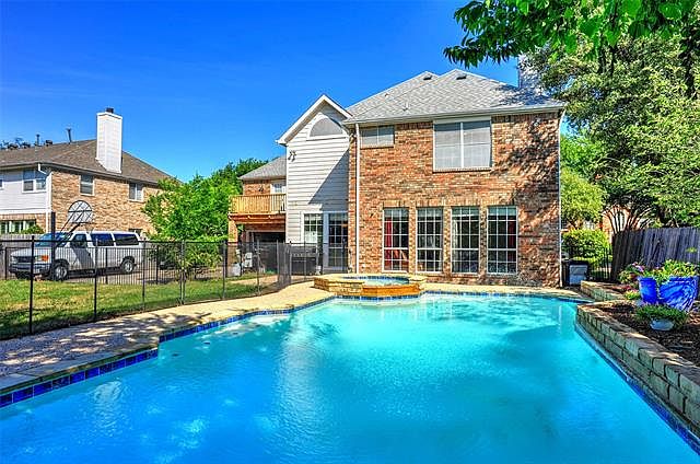 1st image of 604 Water Oak Dr