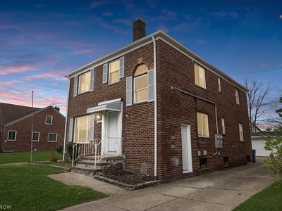 3596 Warren Rd, Cleveland, OH, 44111
