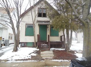 1530 W Chambers St, Milwaukee, WI 53206