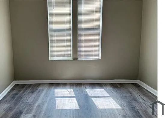 5088 Minerva Ave — Photo 3