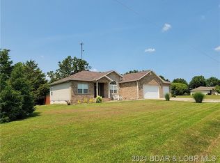 115 Twisted Oaks Dr, Camdenton, MO 65020