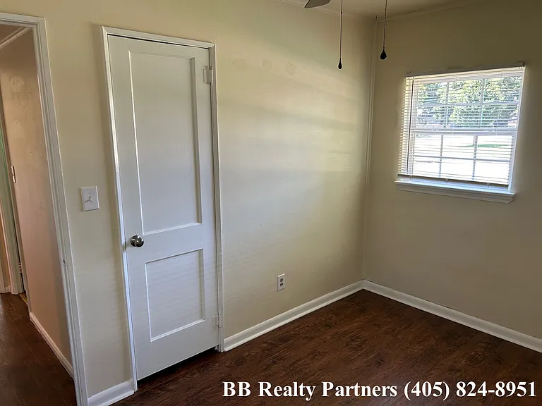 3147 S Louisville Ave — Photo 19