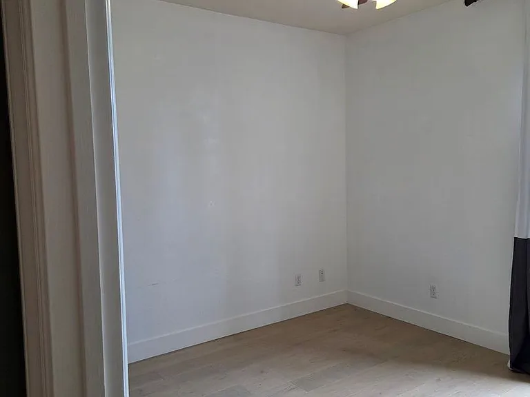 3265 Appian Way — Photo 16