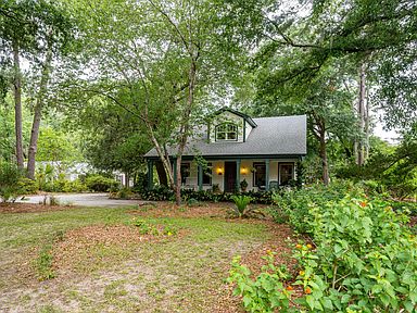 126 Elliott St, Beaufort, SC 29902 | Zillow