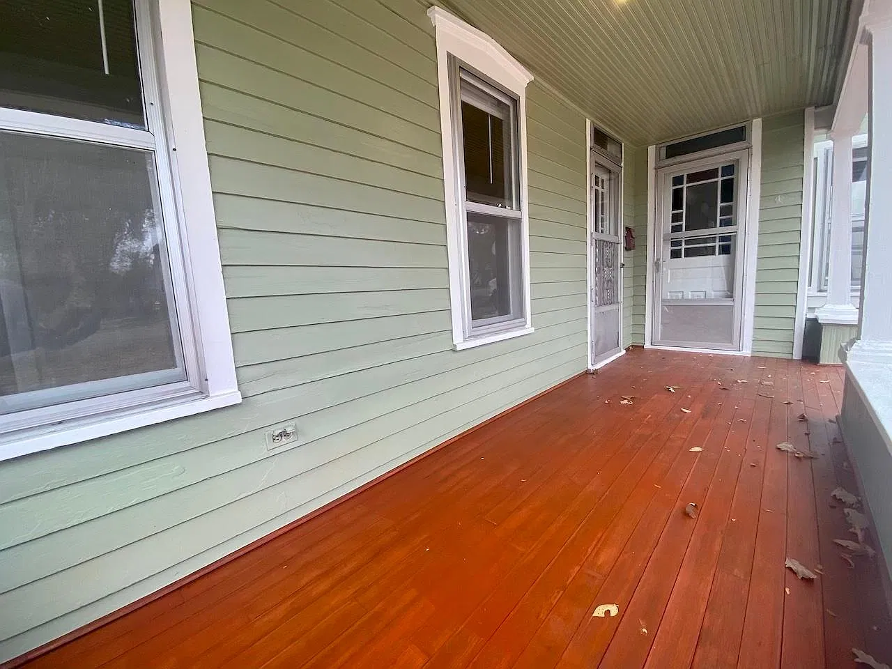 2 bed, 902 sqft, $2,000 — Photo 4