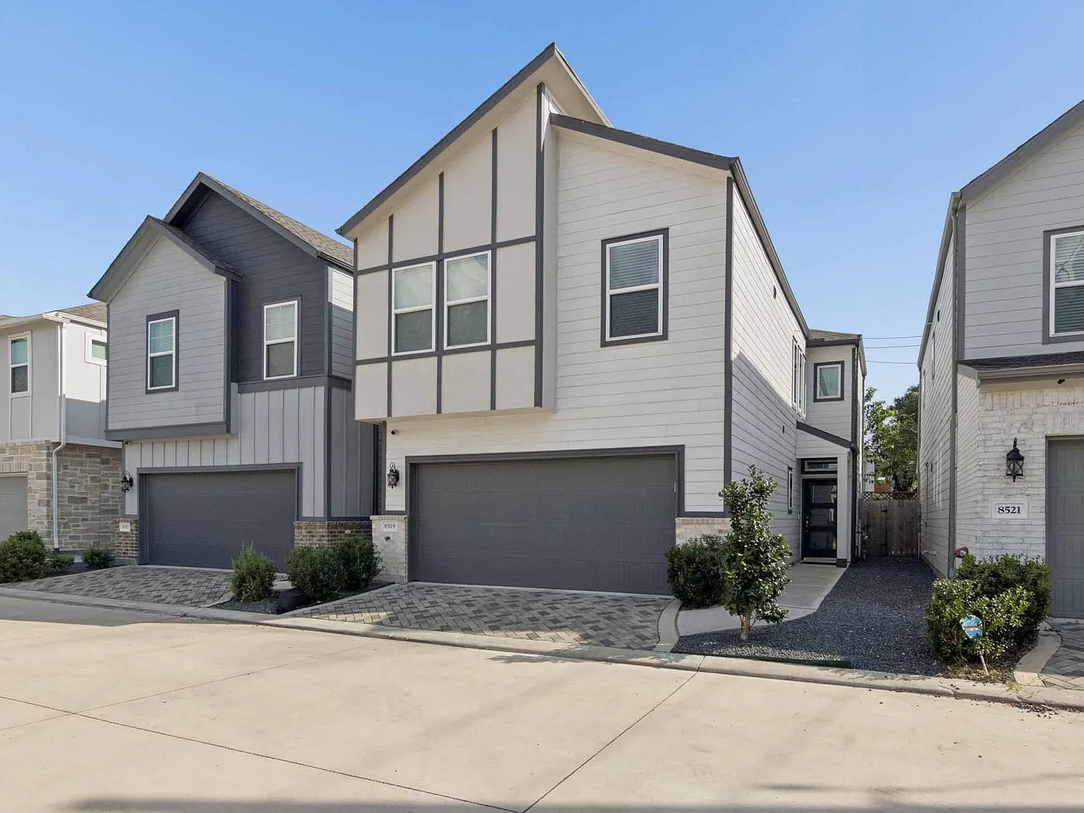 3 bed, 2.5 bath, 1977 sqft, $2,700 — Photo 2