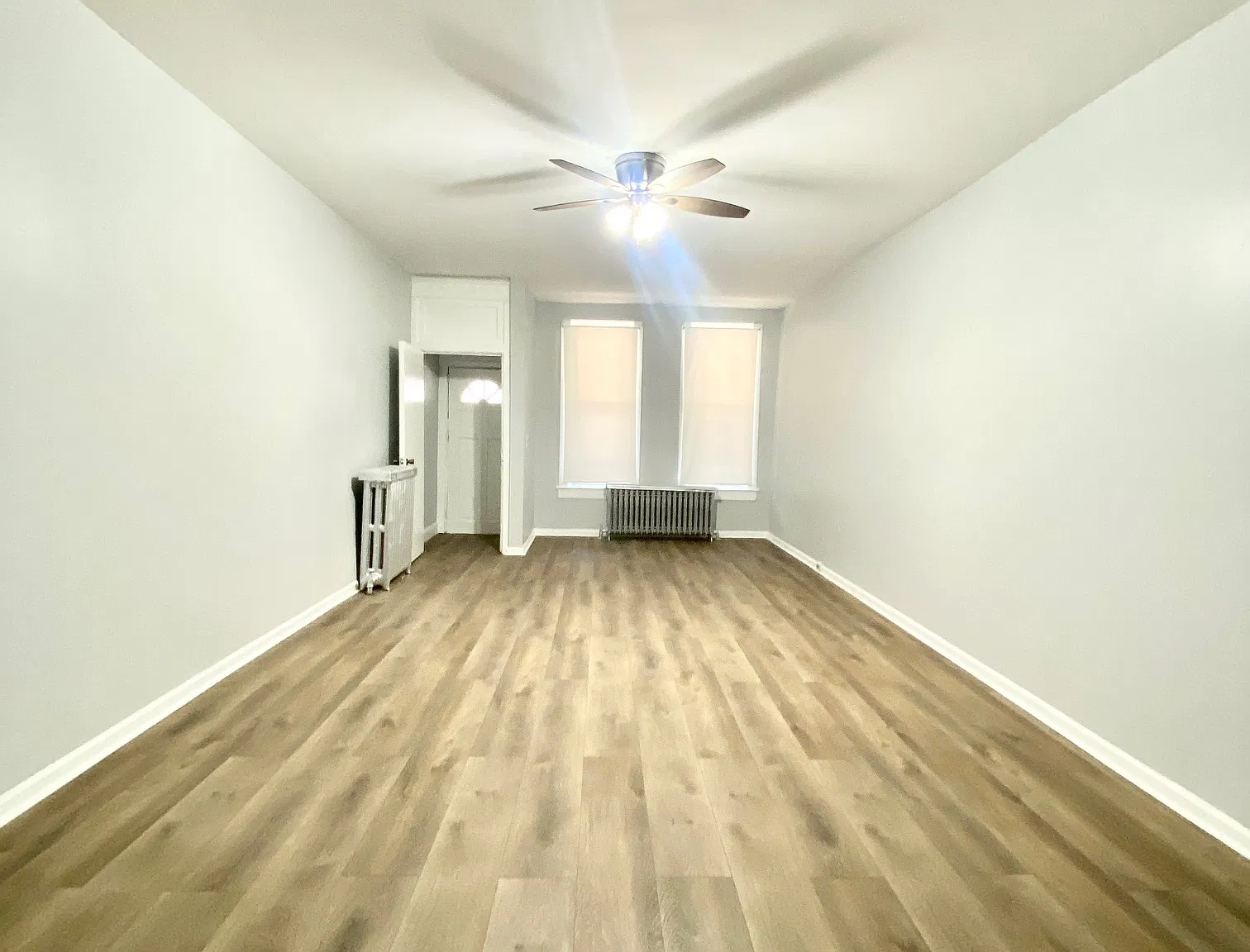 2 bed, 1250 sqft, $1,400 — Photo 2