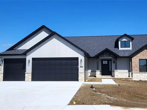 304 George Bush Blvd, Troy, IL 62294