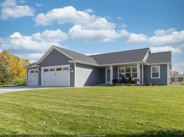 N9026 Mary Ellen Ct, Brillion, WI 54110