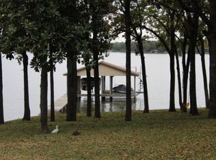 4901 Alice Ln, Malakoff, TX 75148