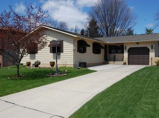 1266 Thurell Rd, Columbus, OH 43229