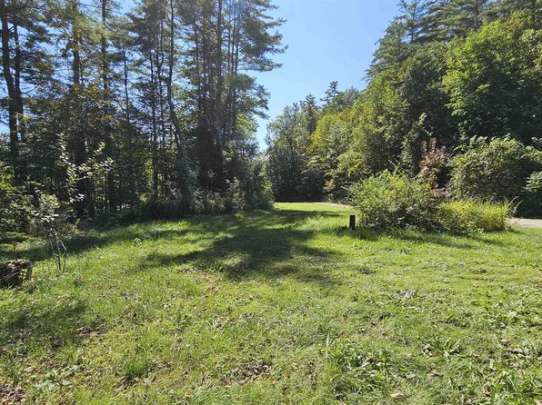 1342 Route 7, Pownal, VT 05261