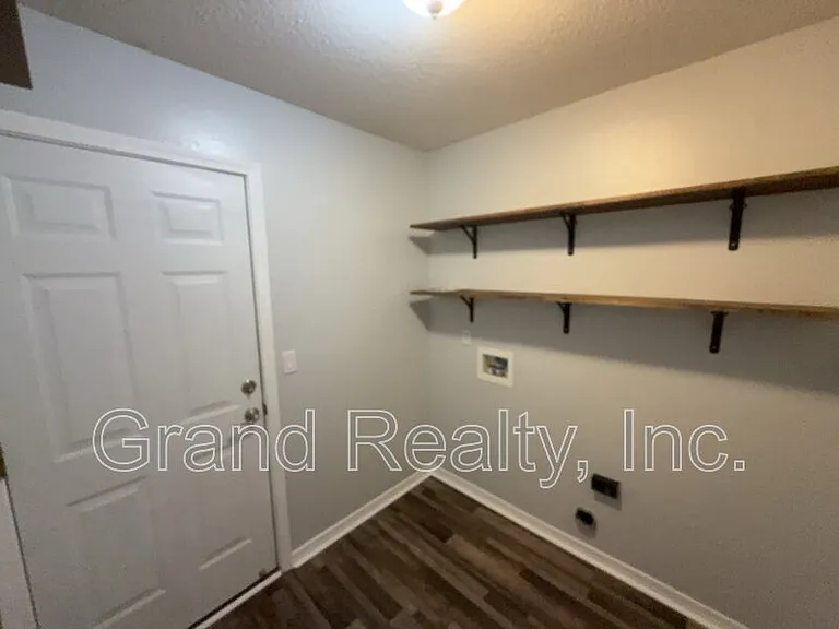 3951 Harbors Port St — Photo 26