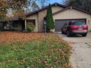 3209 Sage Dr, Rockford, IL 61114