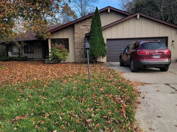 3209 Sage Dr, Rockford, IL 61114