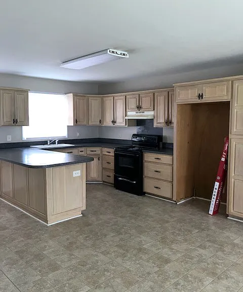 321 W Main St #A — Photo 2