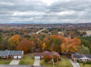 615 Larry Dr, Ringgold, GA 30736