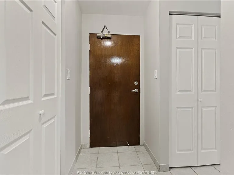 1160 Howard Ave #101 — Photo 5